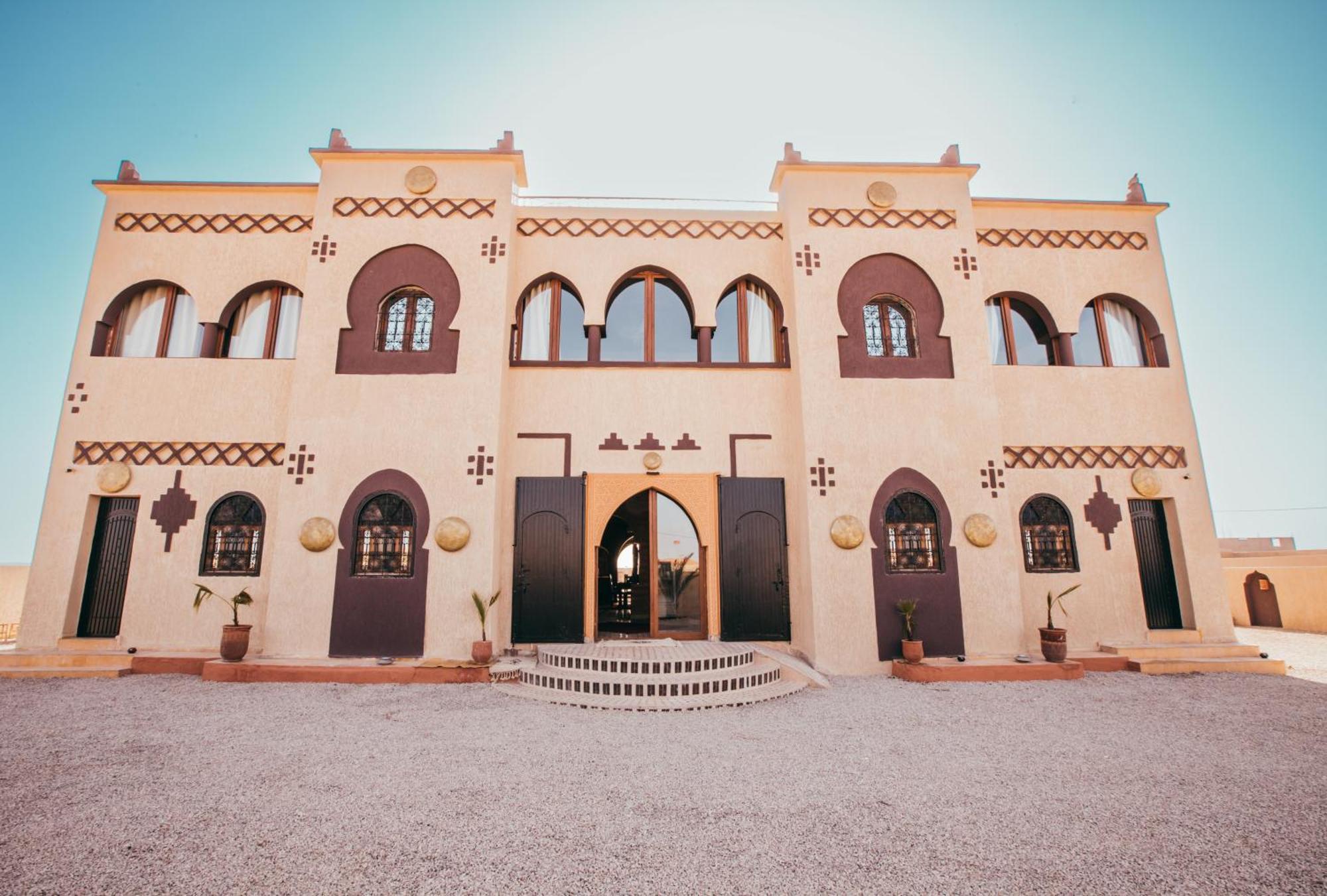 Traditional Riad Merzouga Dunes Buitenkant foto