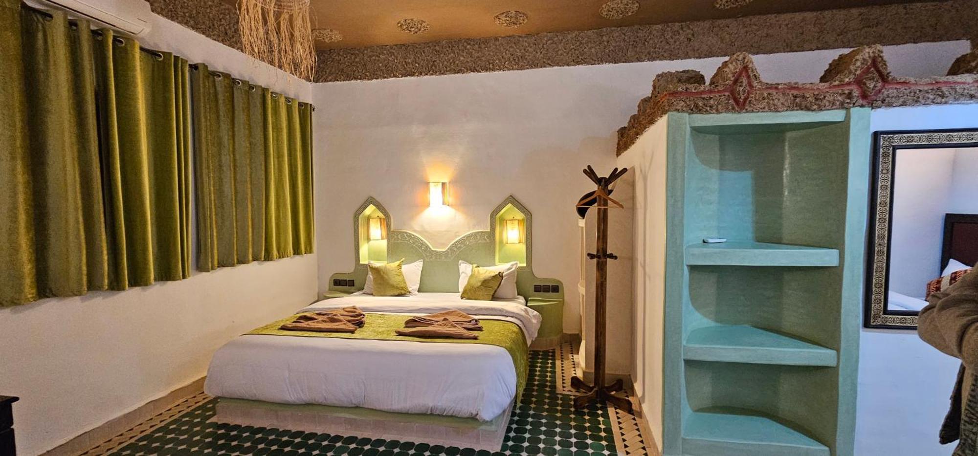 Traditional Riad Merzouga Dunes Buitenkant foto