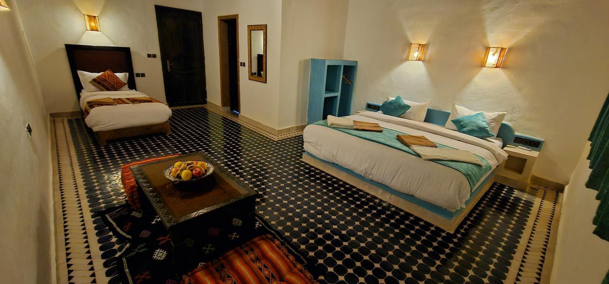 Traditional Riad Merzouga Dunes Buitenkant foto